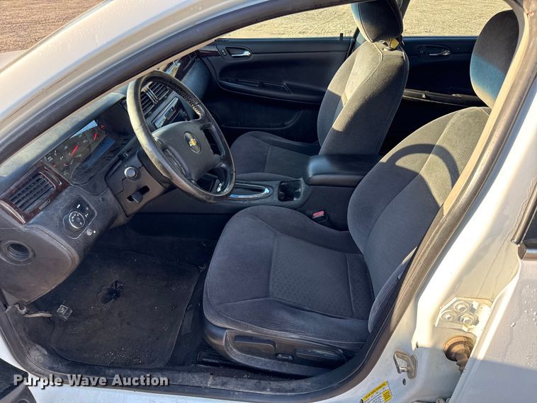 image for item DY8368 2013 Chevrolet Impala 