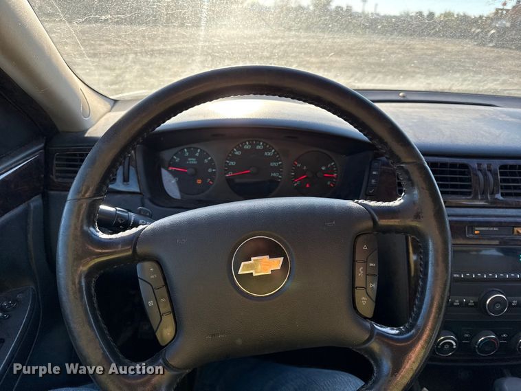 image for item DY8368 2013 Chevrolet Impala 