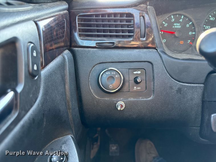 image for item DY8368 2013 Chevrolet Impala 