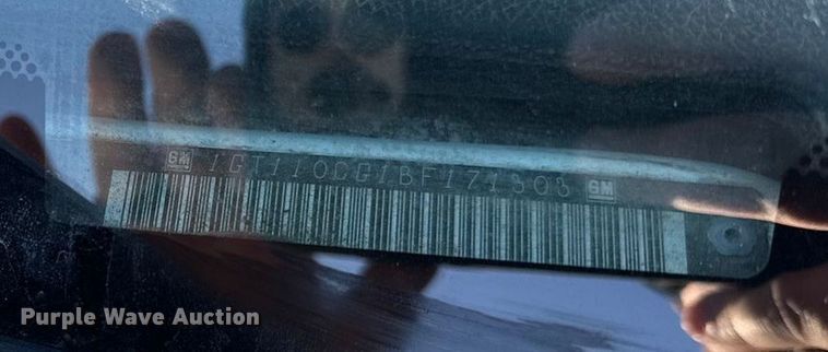 image for item DY8369 2011 GMC Sierra 2500HD Crew Cab pickup truck