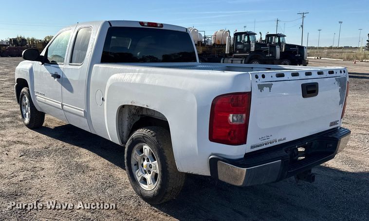 image for item DY8370 2009 Chevrolet Silverado 1500 Ext. Cab pickup truck