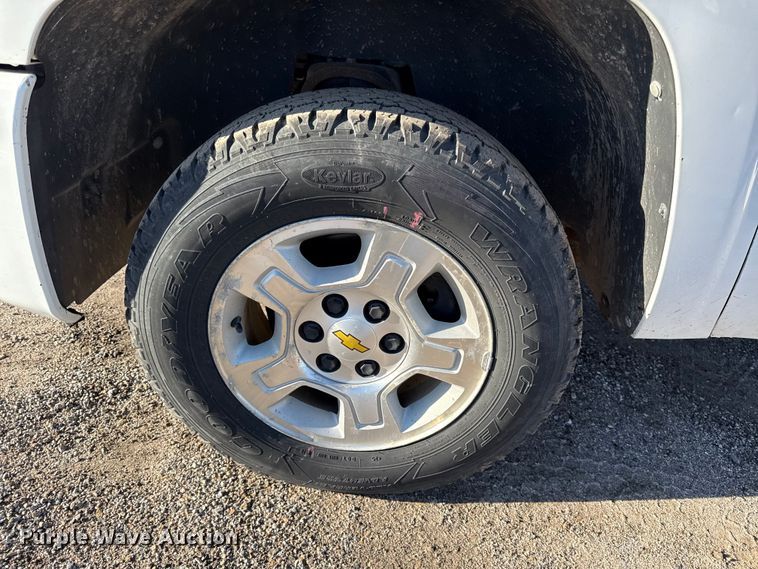 image for item DY8370 2009 Chevrolet Silverado 1500 Ext. Cab pickup truck