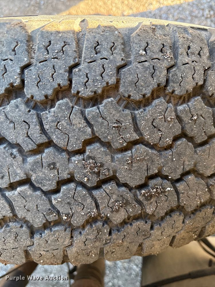 image for item DY8370 2009 Chevrolet Silverado 1500 Ext. Cab pickup truck