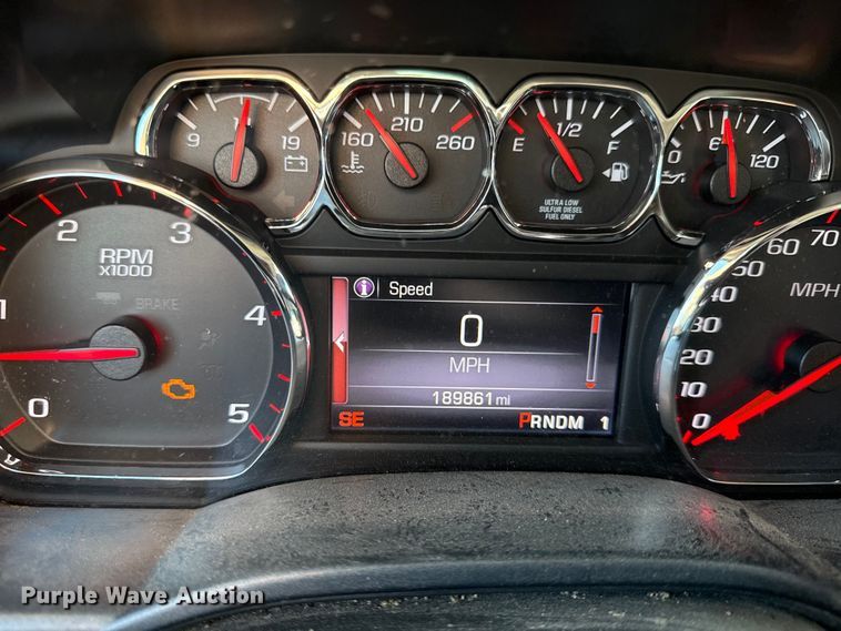 image for item DY8371 2015 GMC Sierra 2500HD SLE Crew Cab pickup truck