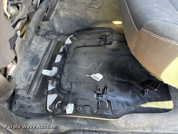 image for item DY8371 2015 GMC Sierra 2500HD SLE Crew Cab pickup truck