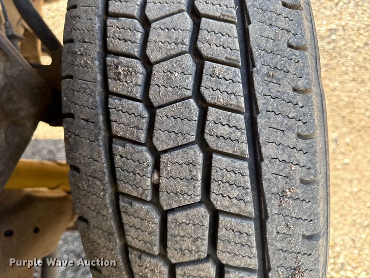 image for item DY8372 2011 Chevrolet Silverado 2500HD Ext. Cab pickup truck