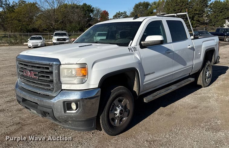 image for item DY8373 2015 GMC Sierra 2500HD SLE Crew Cab pickup truck