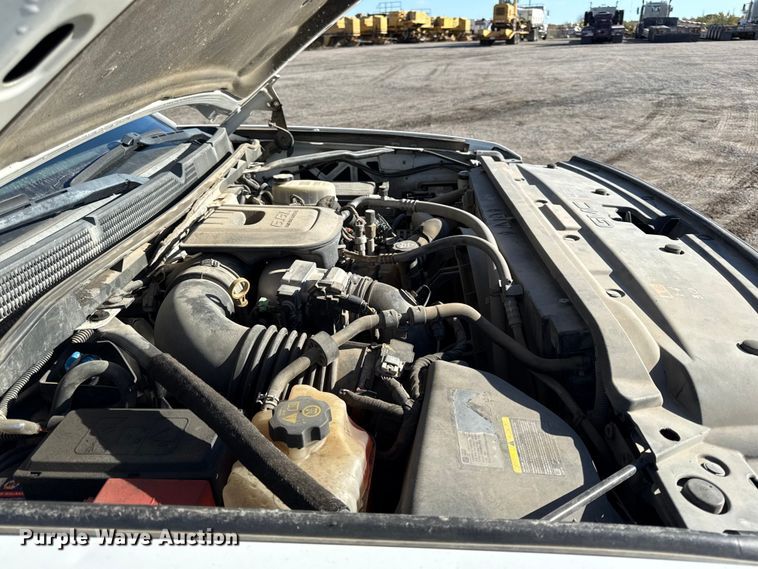 image for item DY8373 2015 GMC Sierra 2500HD SLE Crew Cab pickup truck