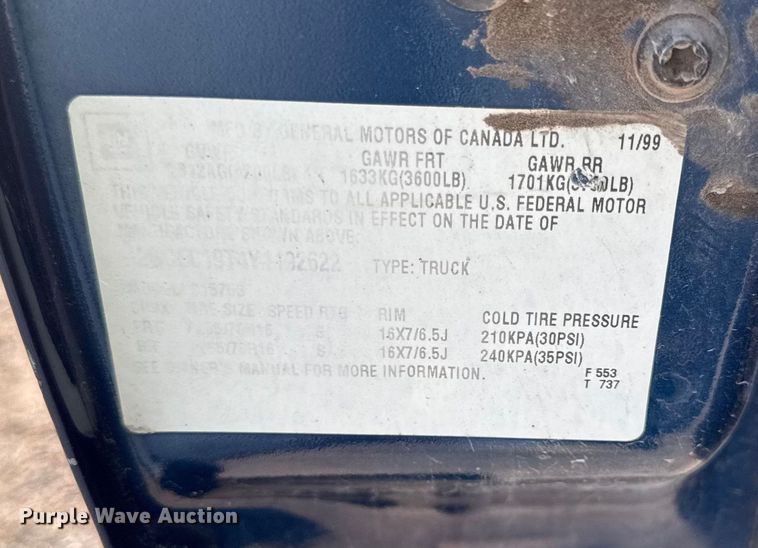 image for item DY8375 2000 Chevrolet Silverado 1500 Ext. Cab pickup truck