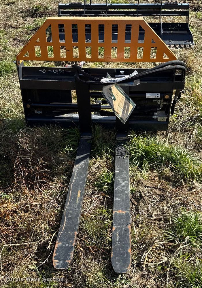 image for item DY8388 2025 Wolverine PFA-11-3300G skid steer forks