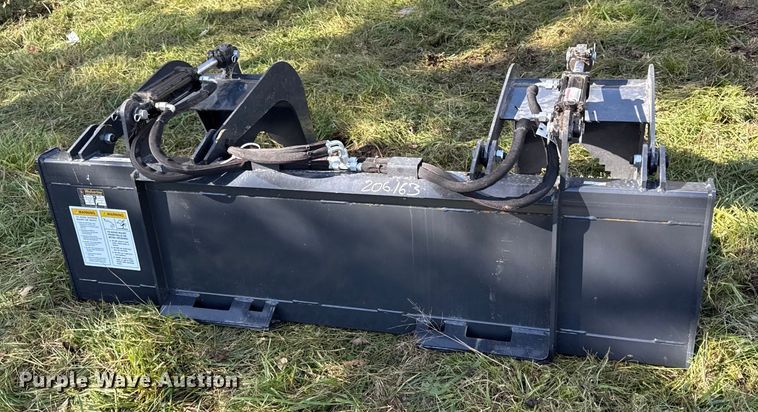 image for item DY8396 2025 Wolverine GB-11-72W skid steer grapple bucket