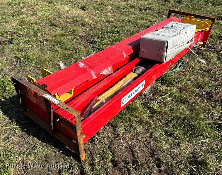 image for item DY8397 2025 AGT AKT-B1000 automotive lift