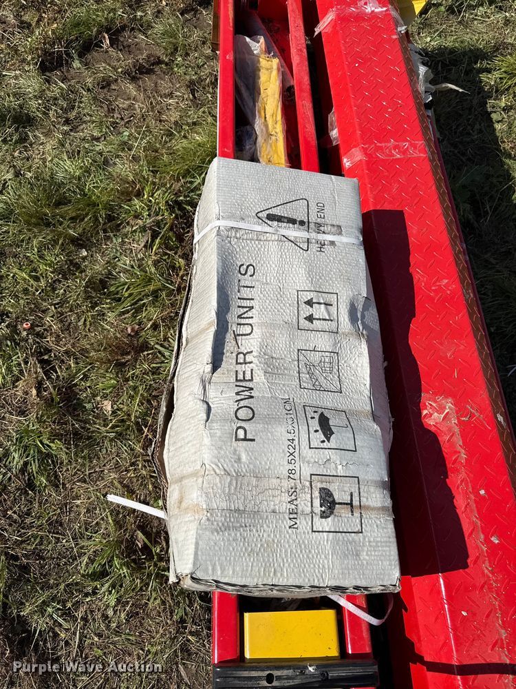 image for item DY8397 2025 AGT AKT-B1000 automotive lift