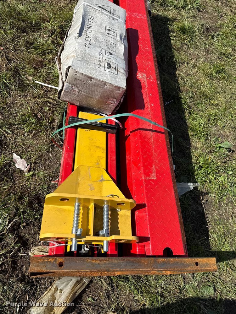 image for item DY8397 2025 AGT AKT-B1000 automotive lift