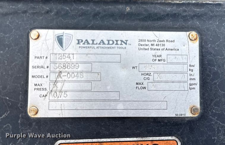 image for item DY8422 Paladin TX-0048 telehandler bucket