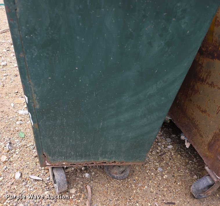 image for item DZ3489 (10) dumpsters