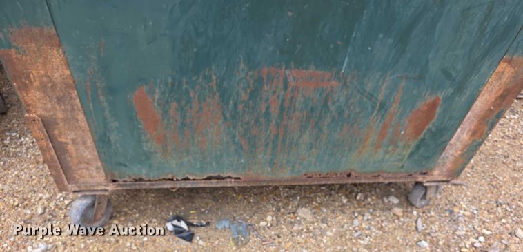 image for item DZ3489 (10) dumpsters