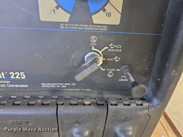 image for item DZ3492 Miller Bobcat 225 welder/generator