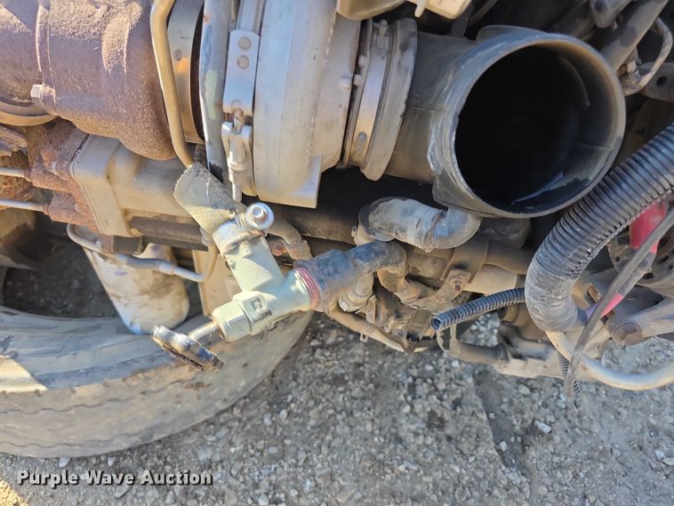 image for item DZ3493 2011 International Maxxforce A215 engine