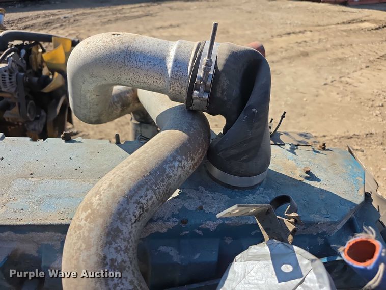 image for item DZ3494 International engine