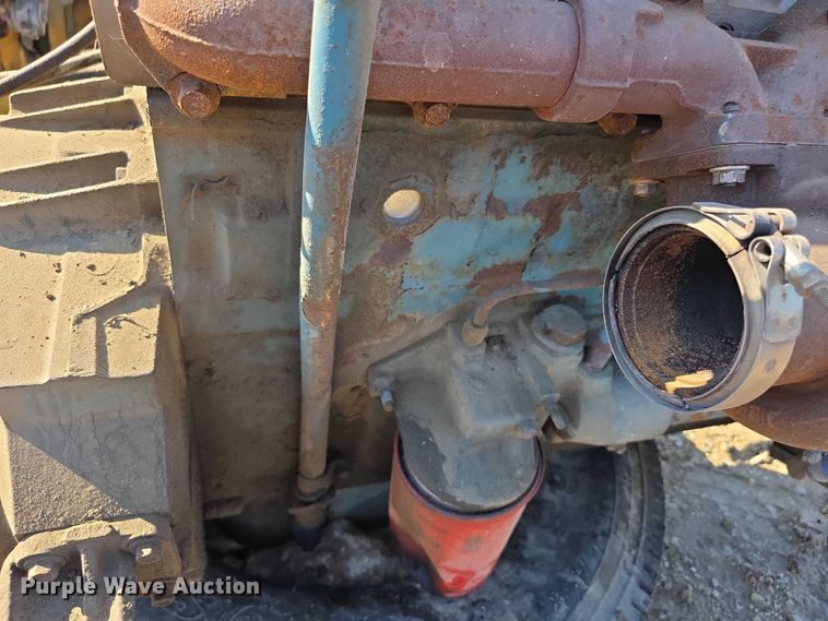 image for item DZ3494 International engine