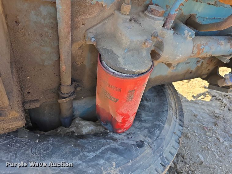 image for item DZ3494 International engine