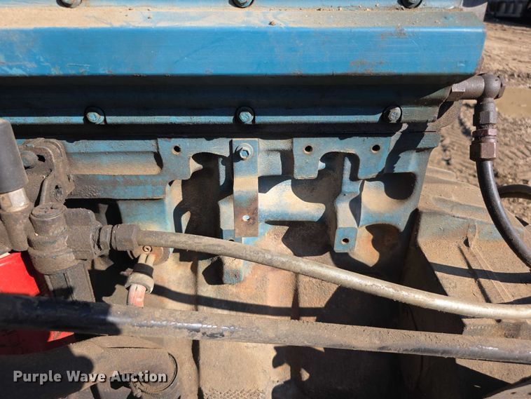 image for item DZ3494 International engine