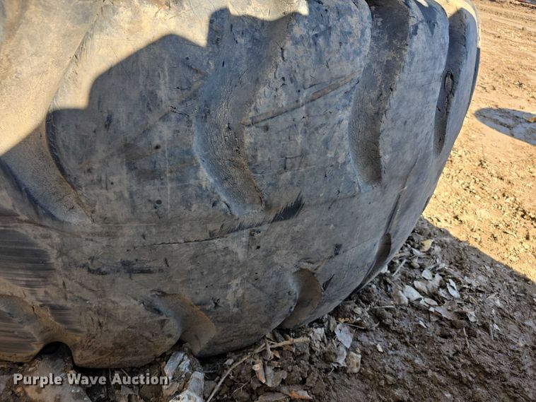 image for item DZ3498 (2) General 37.25-35 tires and wheels