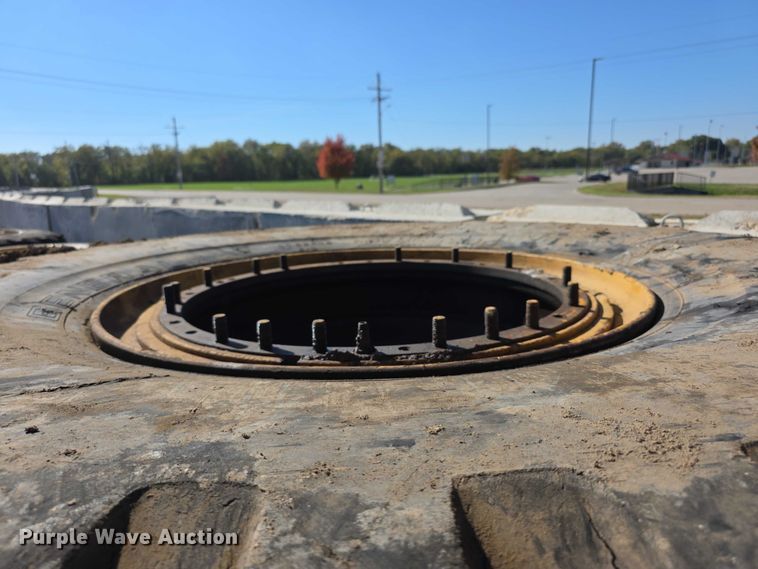 image for item DZ3498 (2) General 37.25-35 tires and wheels