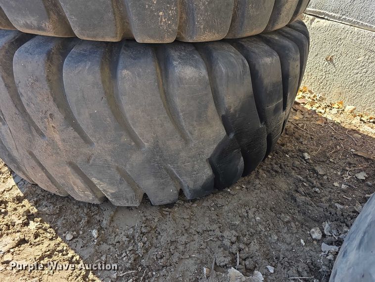 image for item DZ3499 (2) General 29.5-29 tires