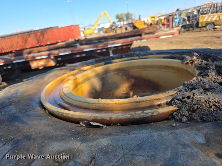 image for item DZ3503 (3) Goodyear 23.5-25 tires and wheels