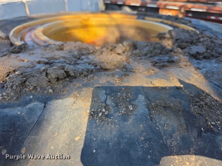 image for item DZ3503 (3) Goodyear 23.5-25 tires and wheels