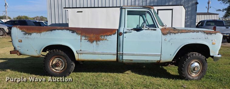 image for item DZ6399 1974 International Harvester  D200 Eight pickup truck