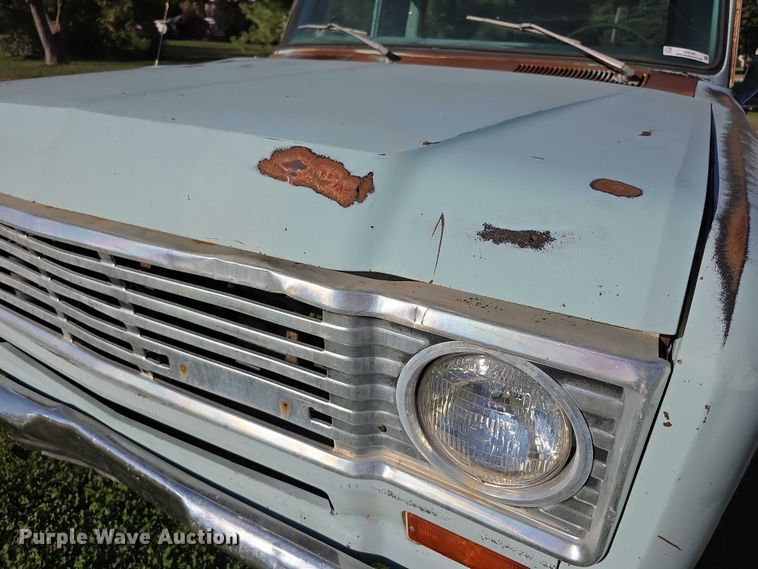 image for item DZ6399 1974 International Harvester  D200 Eight pickup truck