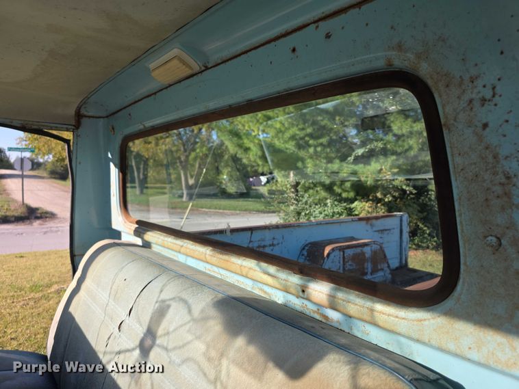 image for item DZ6399 1974 International Harvester  D200 Eight pickup truck