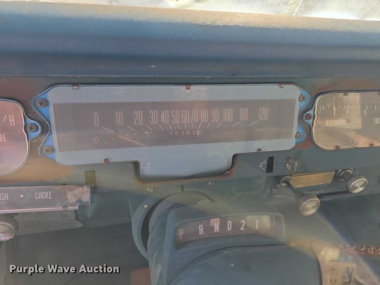 image for item DZ6399 1974 International Harvester  D200 Eight pickup truck