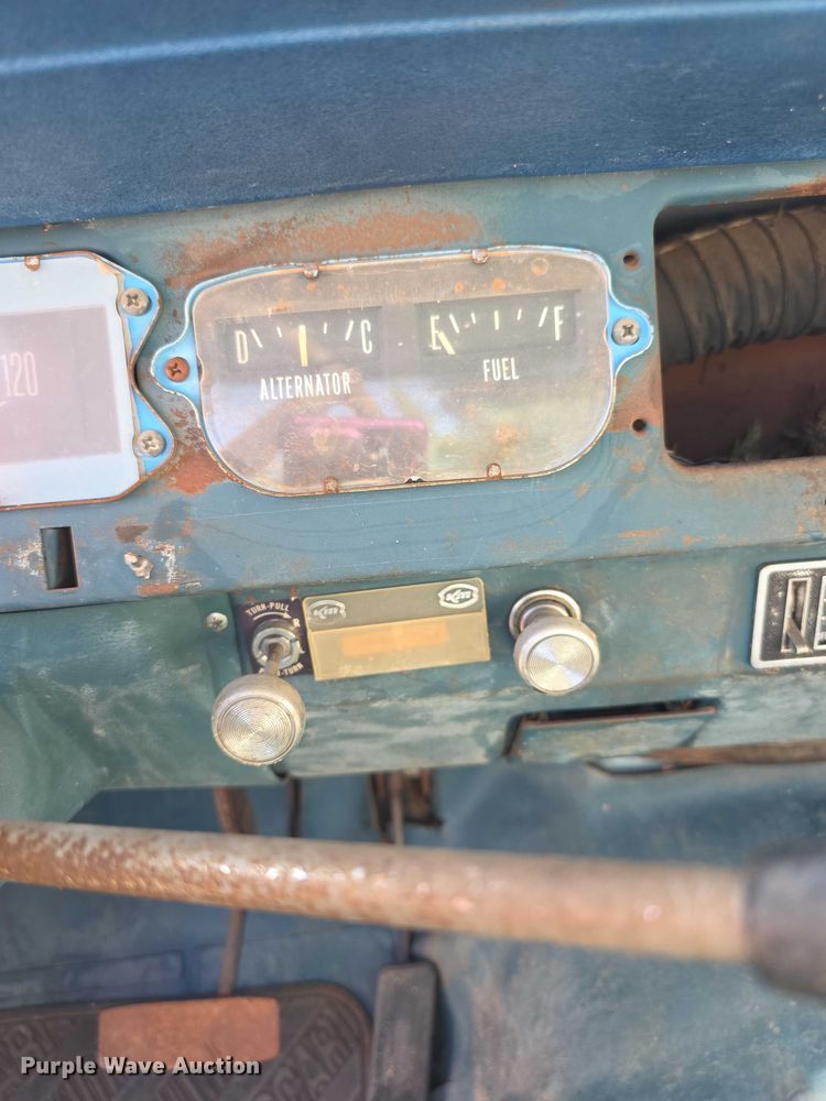 image for item DZ6399 1974 International Harvester  D200 Eight pickup truck