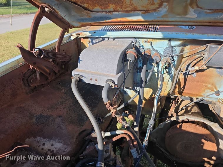 image for item DZ6399 1974 International Harvester  D200 Eight pickup truck