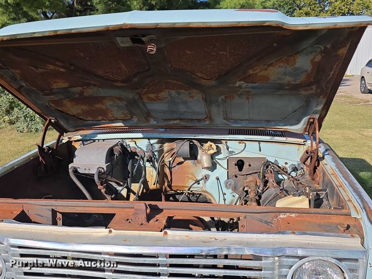 image for item DZ6399 1974 International Harvester  D200 Eight pickup truck