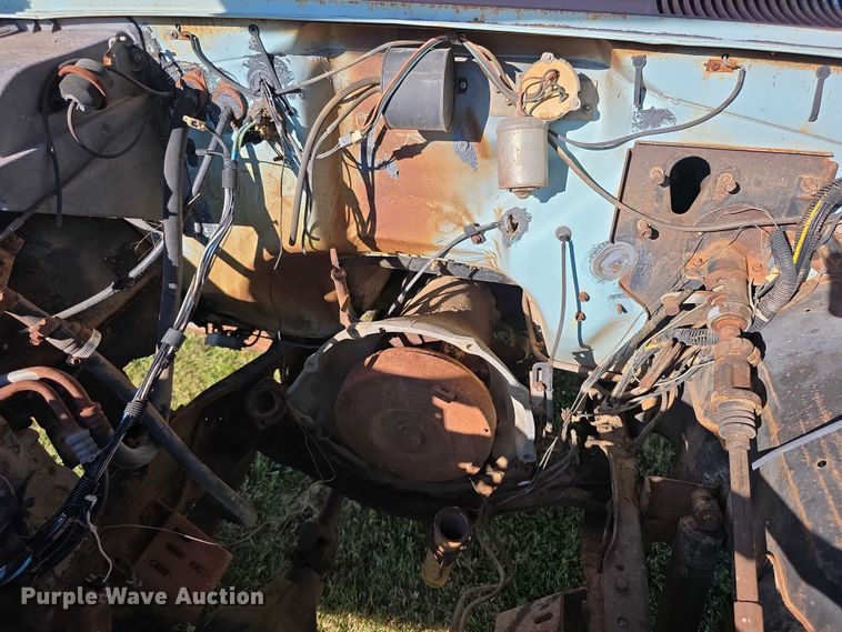 image for item DZ6399 1974 International Harvester  D200 Eight pickup truck