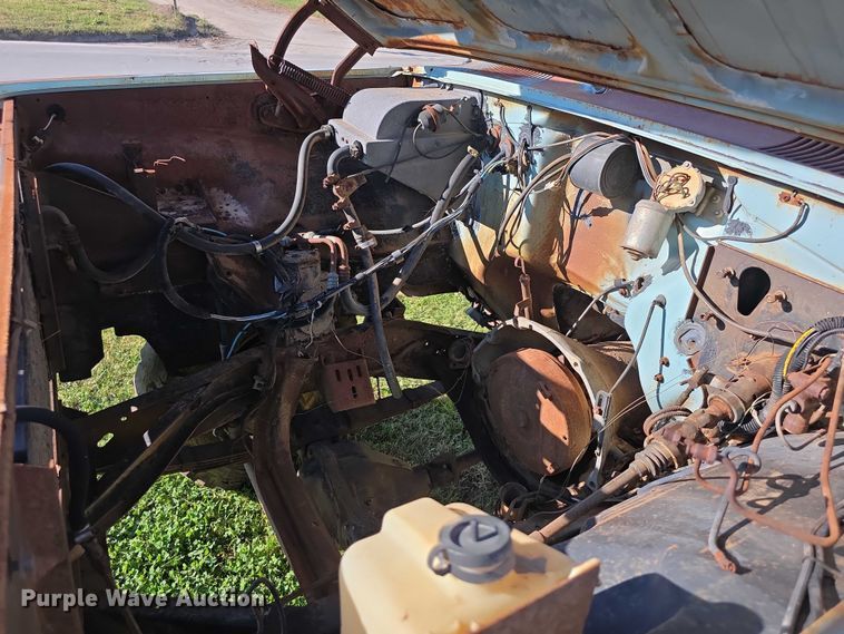 image for item DZ6399 1974 International Harvester  D200 Eight pickup truck