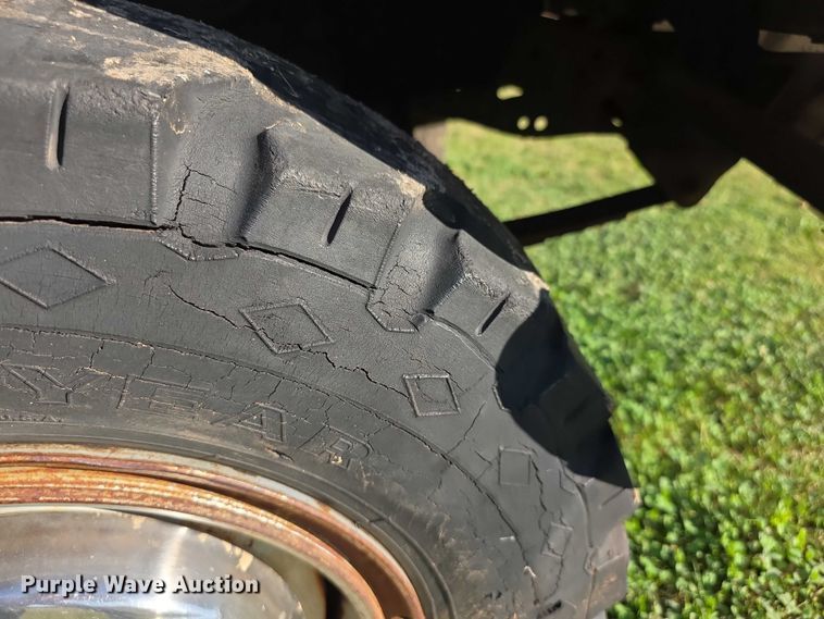 image for item DZ6399 1974 International Harvester  D200 Eight pickup truck