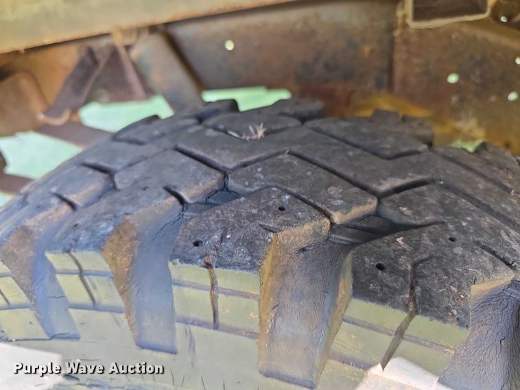 image for item DZ6399 1974 International Harvester  D200 Eight pickup truck