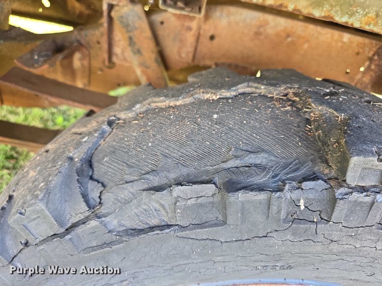 image for item DZ6399 1974 International Harvester  D200 Eight pickup truck