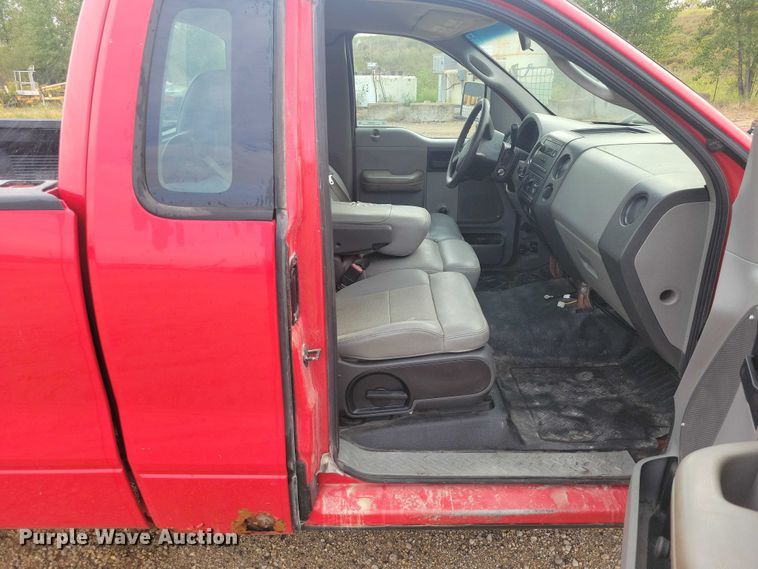 image for item DZ6592 2007 Ford F150 pickup truck