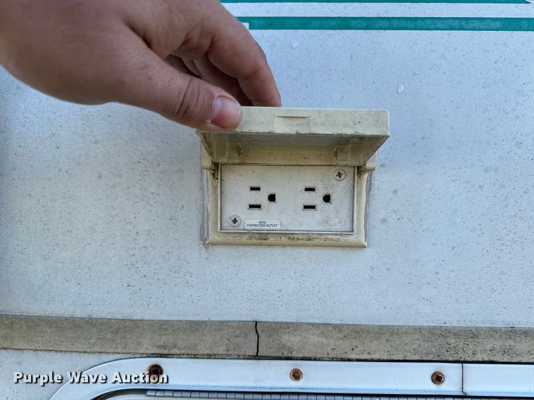 image for item EA1987 1997 Coachmen 300QB Mirada RV