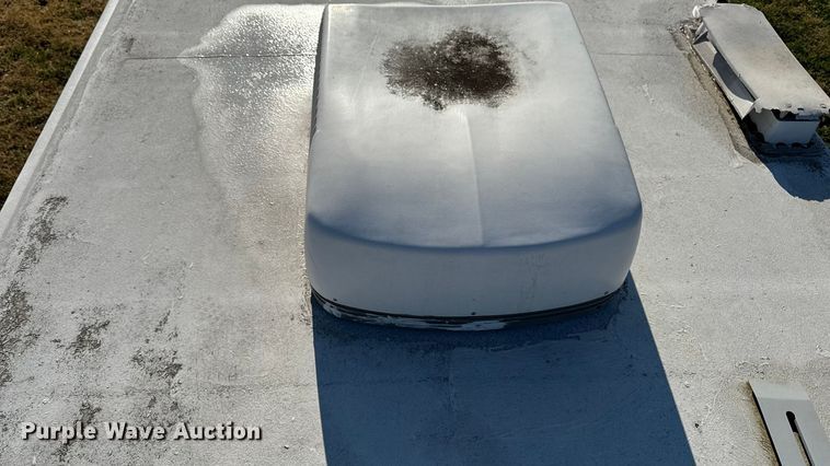 image for item EA1987 1997 Coachmen 300QB Mirada RV