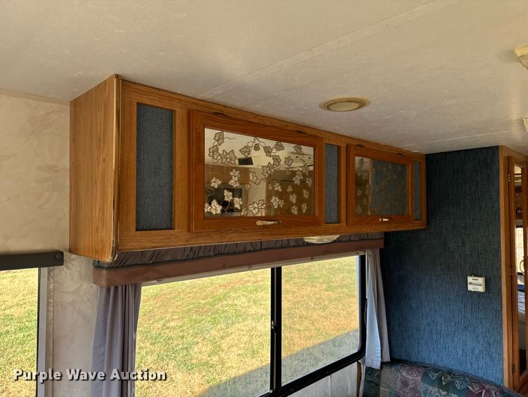 image for item EA1987 1997 Coachmen 300QB Mirada RV