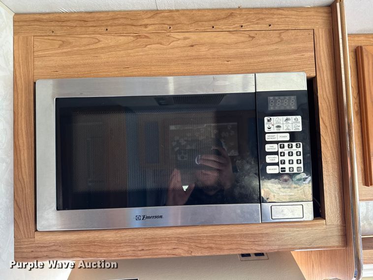 image for item EA1987 1997 Coachmen 300QB Mirada RV