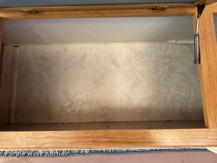 image for item EA1987 1997 Coachmen 300QB Mirada RV